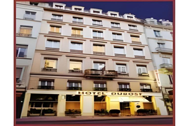 Hotel Des Remparts Perrache in Villeurbanne