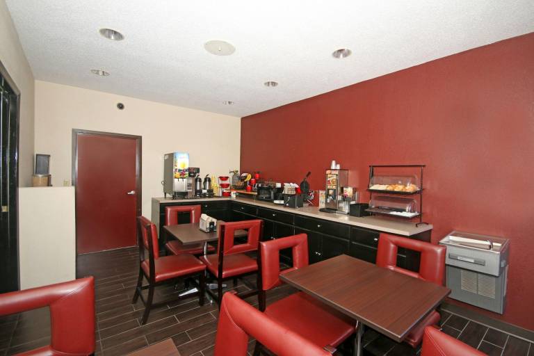 Red Roof Inn Gaffney — photo 4