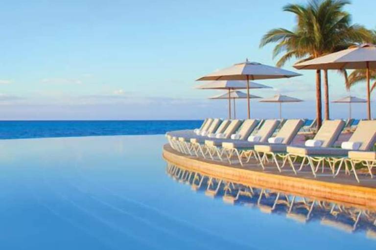 Lighthouse Pointe at Grand Lucayan