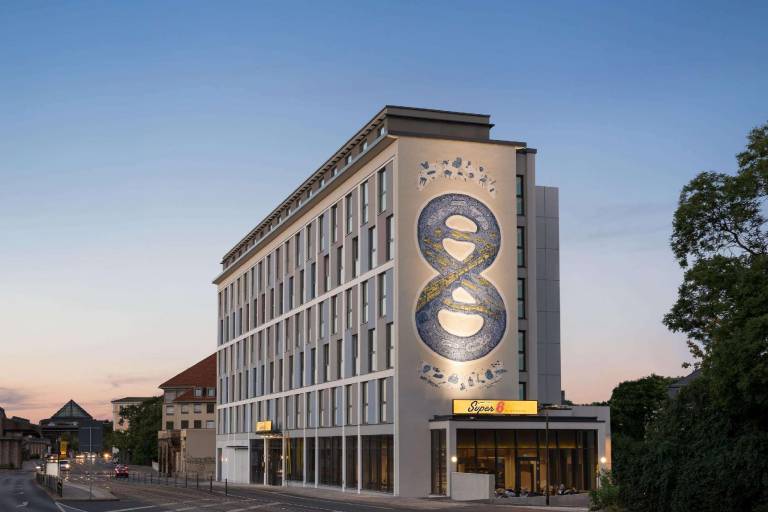 Super 8 by Wyndham Dresden in Plauen