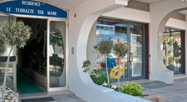 Nice serviced apartment with patio | Close to the beach | Dogs allowed in Cesenatico