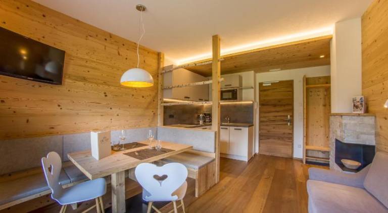 Pleasant serviced apartment with yard, terrace & sauna | Pets are welcome — photo 4