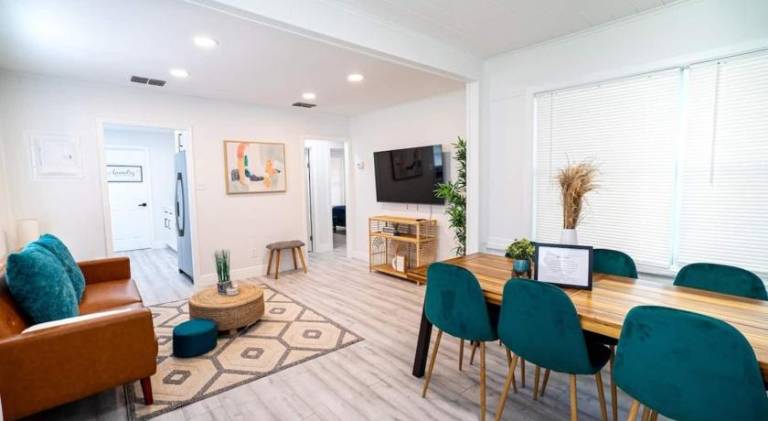 800 m&sup2; Ferienhaus