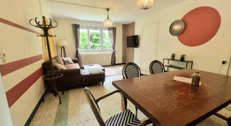 Apartment with 2 rooms for 6 persons — photo 2
