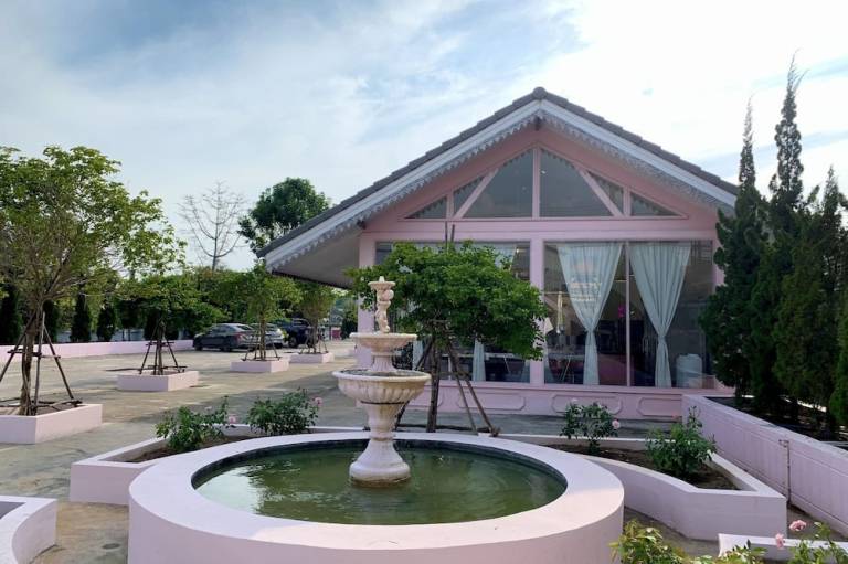 Funwan Hotel