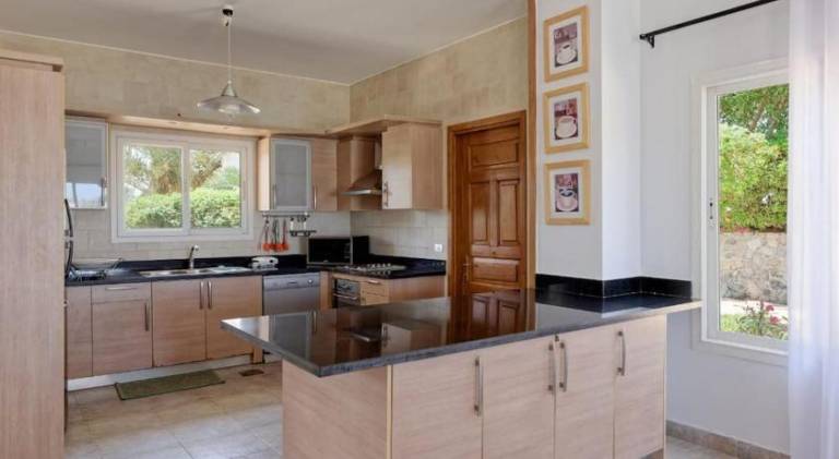 Villa with 3 rooms for 6 persons — photo 5
