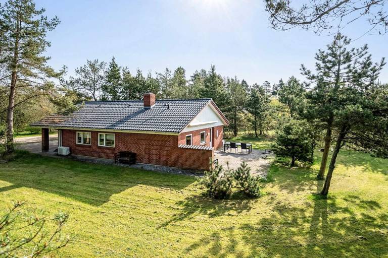 Ferienhaus mit Hund inHoustrup  f&uuml;r max. 6 Personen