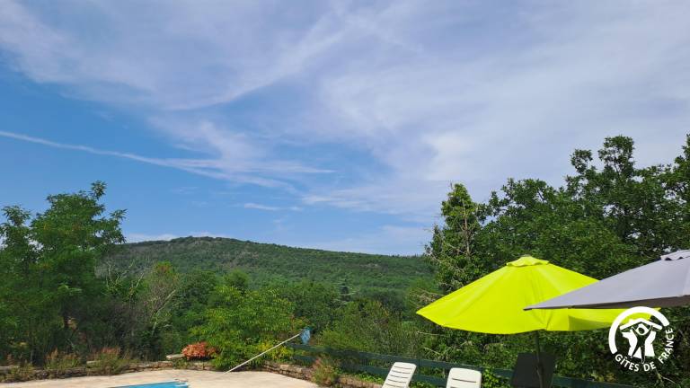 Fully equipped gite with grill, private pool & yard | Dogs allowed — photo 4