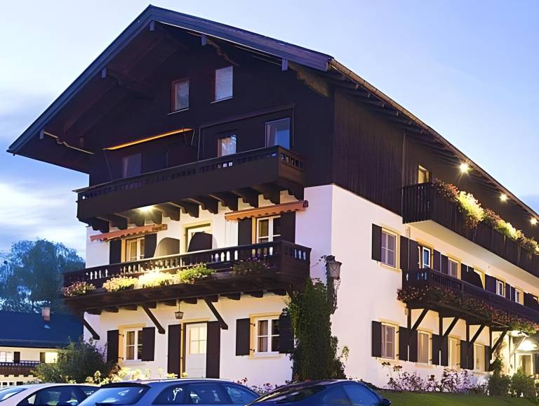 Hotel Schlossblick Chiemsee in Rosenheim