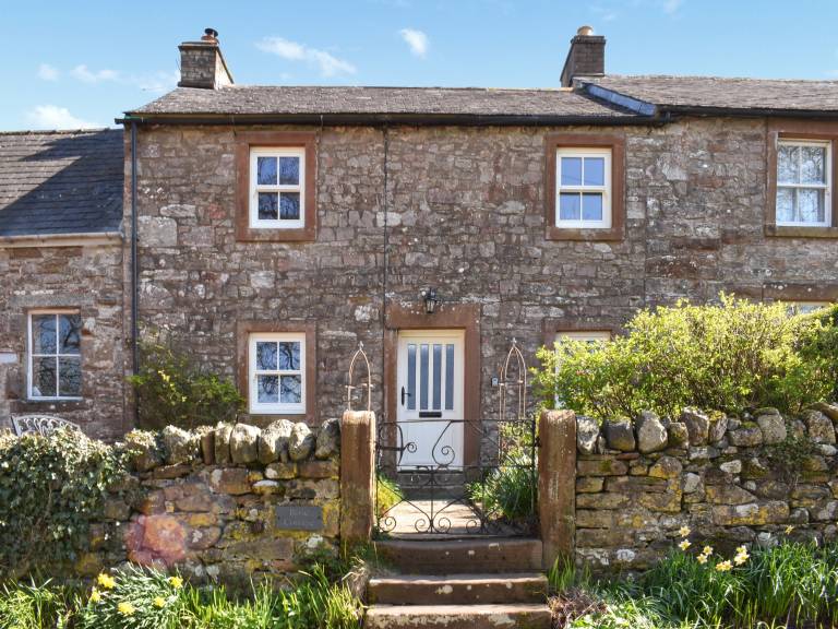 Cottage  Shap