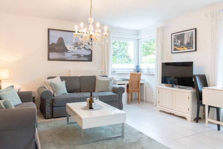 Fully equipped beautiful holiday apartment with patio | Close to the beach | Pets allowed in Timmendorfer Strand