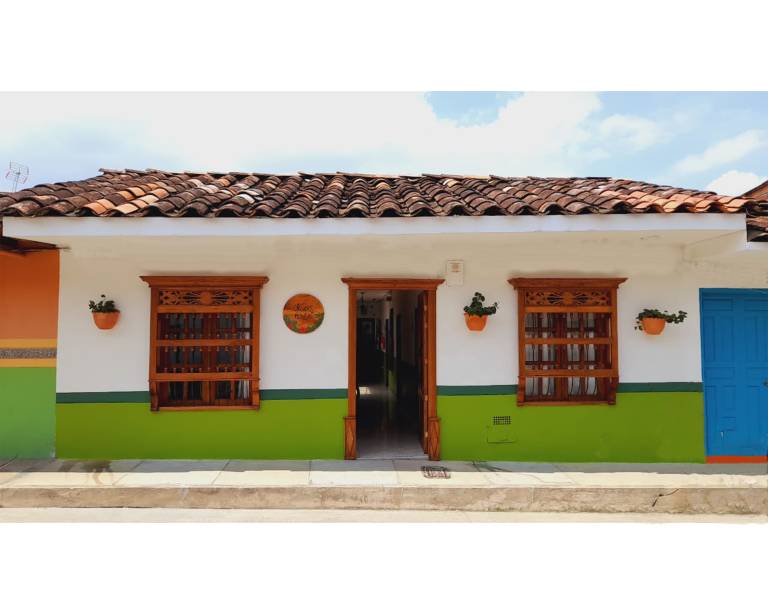 Oliva's House in Jardín