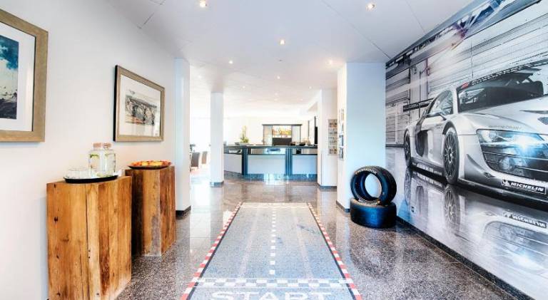 ACHAT Hotel Hockenheim — photo 2