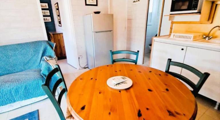 Villa with private pool, patio & garden | Pets are welcome — photo 4