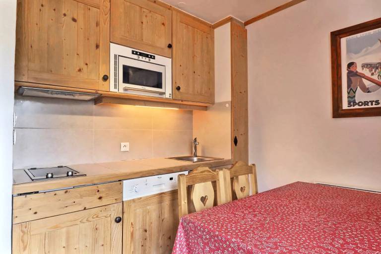 Studio with 1 room for 3 persons — photo 3