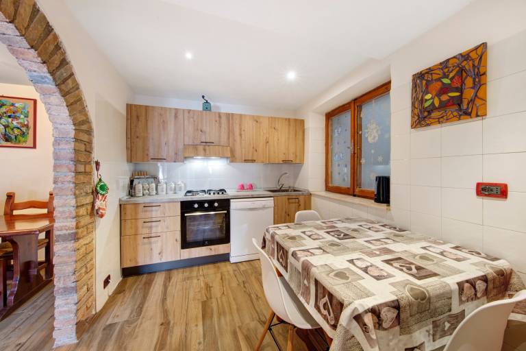 Fully equipped nice rental apartment with terrace | Mountain view | Pets are welcome — photo 3