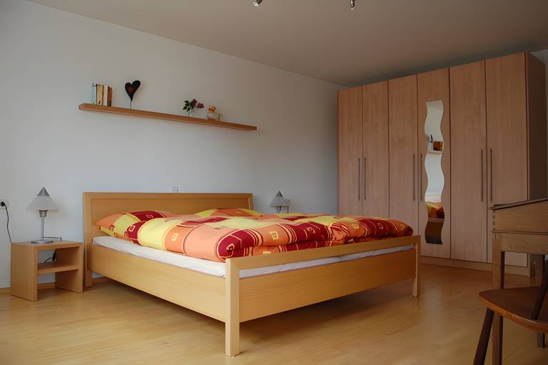 Fully equipped lovely rental apartment with barbeque & garden | Garden view | Dogs allowed — photo 5