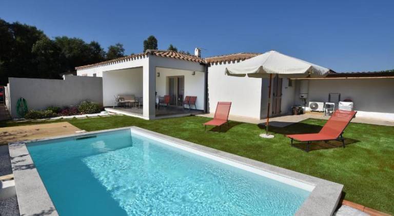 Beautiful holiday apartment with pool | Close to the beach | Pet-friendly — photo 2