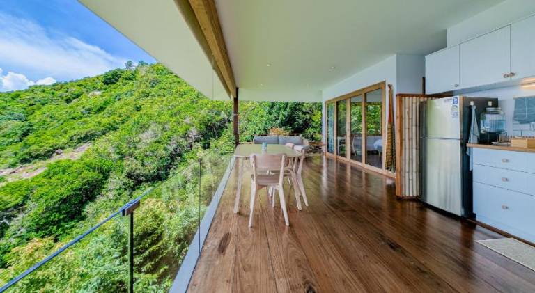 Couples Dream - a secret house with stunning sunsets, and private beach access — photo 3
