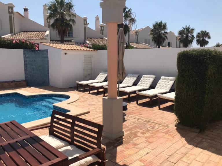 Villa with BBQ, yard & patio — photo 3