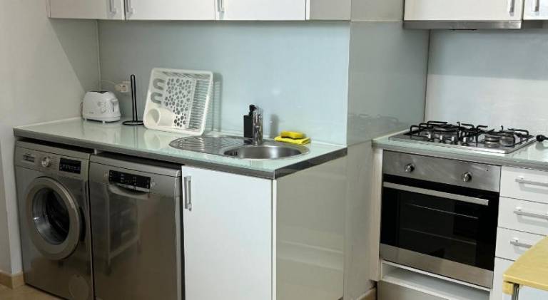 Apartment with yard & patio | Close to Monastery of São Vicente de Fora — photo 5