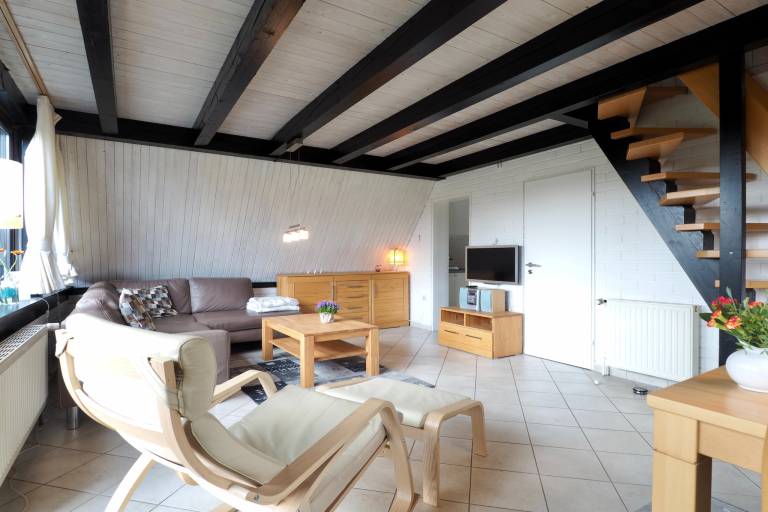 House with terrace, barbeque & yard — photo 3