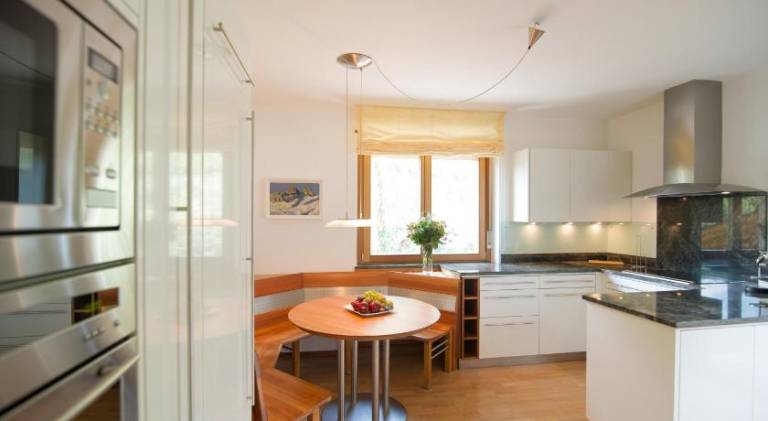 Lovely apartment with terrace, pool & grill | Pet-friendly — photo 4