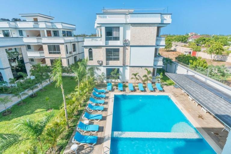 Villa Diani Beach