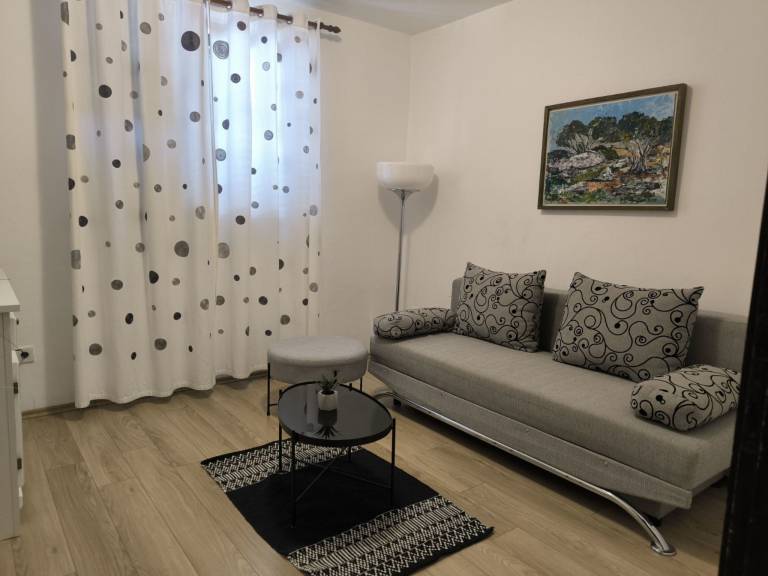 Beautiful rental apartment with barbecue, patio & garden | Dogs allowed — photo 3