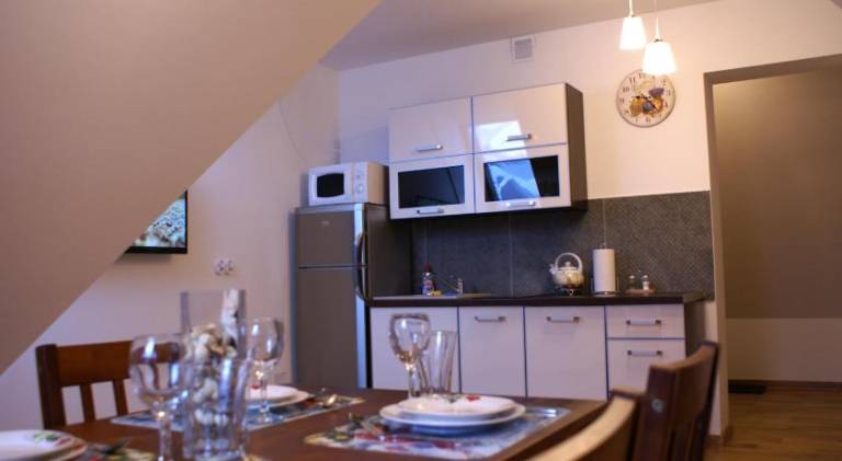 Apartment with 2 rooms for 6 persons — photo 2
