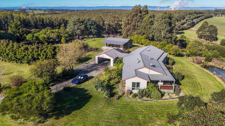 House  Newborough