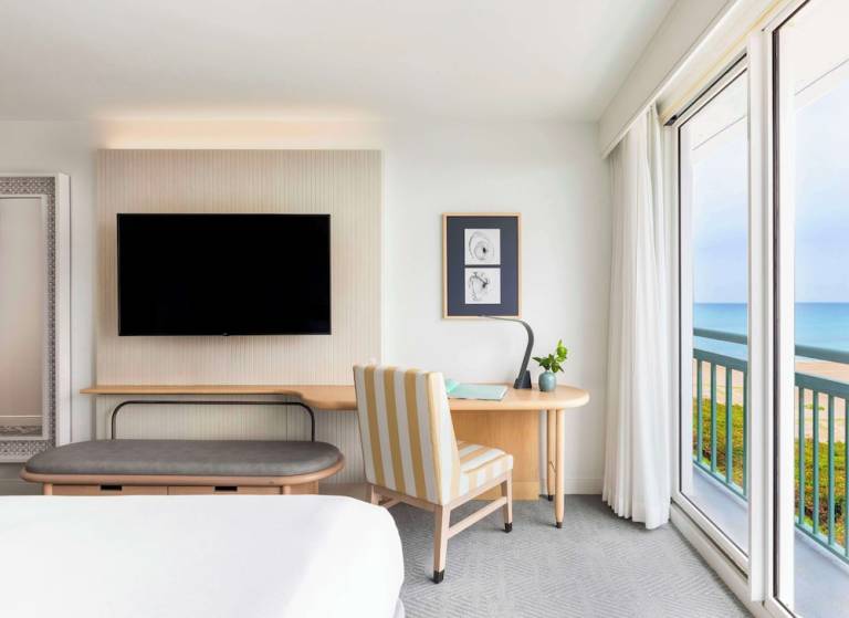 Resort Singer Island
