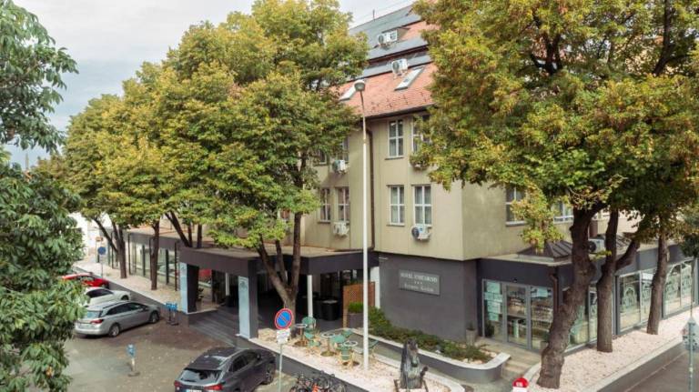 Hotel Unicornis in Eger