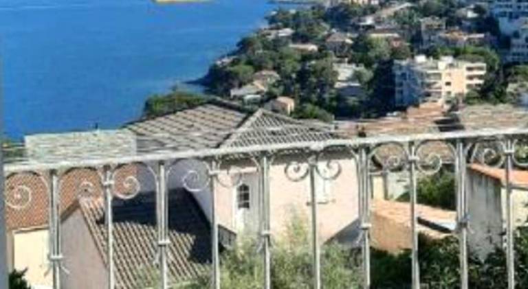 Apartment with 2 rooms for 4 persons in Bastia