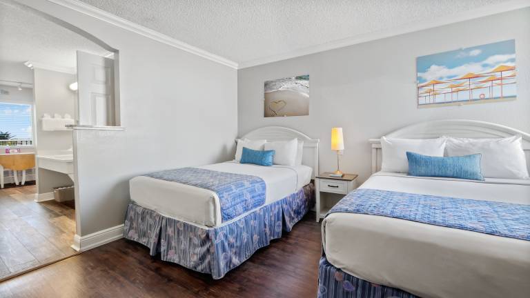Condo  Sand Key