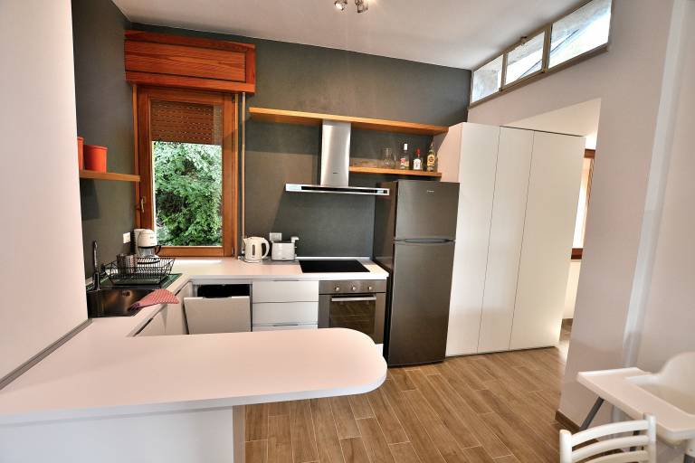 Fully equipped holiday apartment with terrace, garden & pool | Beach nearby | Pets are welcome — photo 3