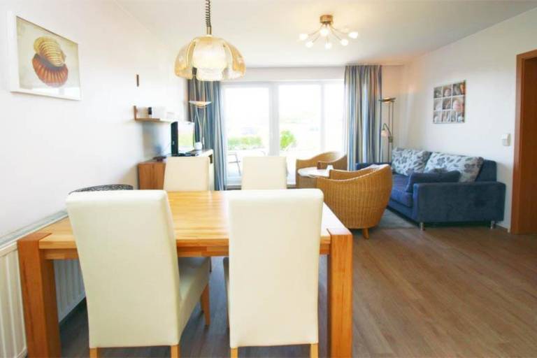 Holiday apartment with patio — photo 3
