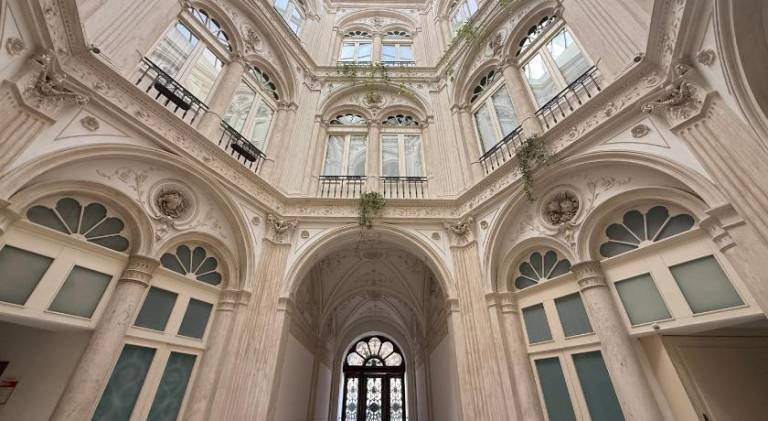 Holiday apartment with jacuzzi in Bari