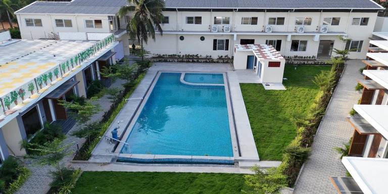 Umino Beach Resort Muthukadu