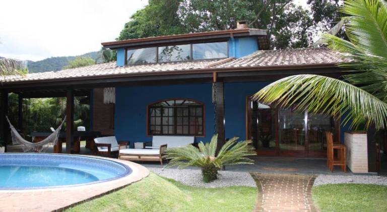 House with pool | Beach nearby | Pet-friendly in Ubatuba