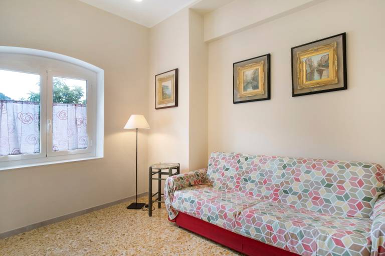 Apartment 'Appartamento In Villa La Baronessa' with Private Garden and Wi-Fi in Sanremo