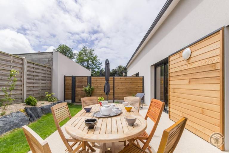 Gite with garden, grill & patio — photo 3
