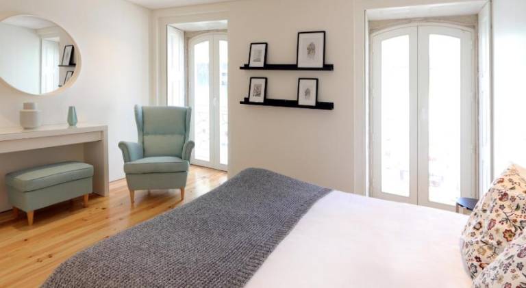 Pleasant rental apartment | Close to Porto Cathedral | Perfect for remote work | Pets allowed in Porto