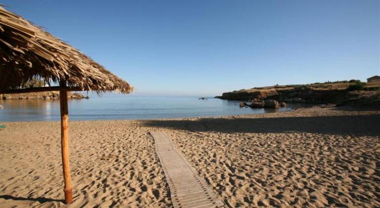 Serviced apartment with patio, pool & yard | Close to the beach | Pet-friendly in Chania