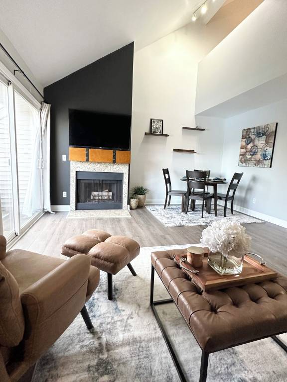 House Hunters Creek