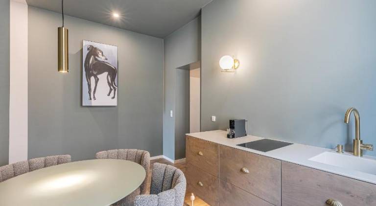 Serviced apartment with terrace & yard | Pets are welcome — photo 3