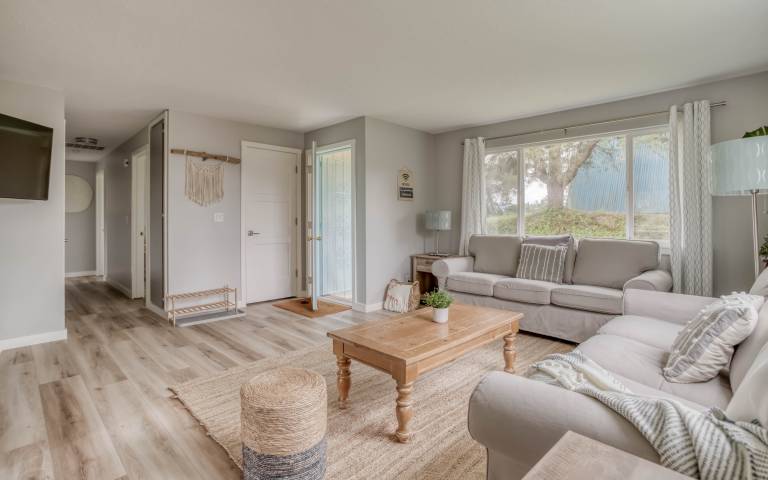 Camp Street Cottage — photo 3