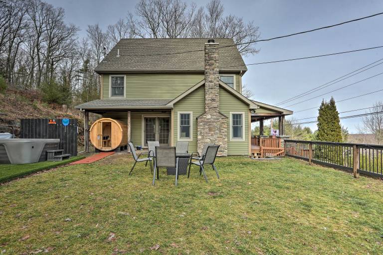 House  Paupack