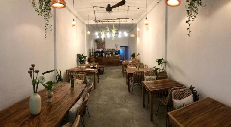Sacred Lotus Plant-Based Cafe X Homestay — photo 3