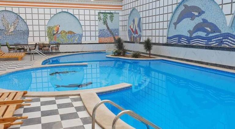 Apartment with pool — photo 3